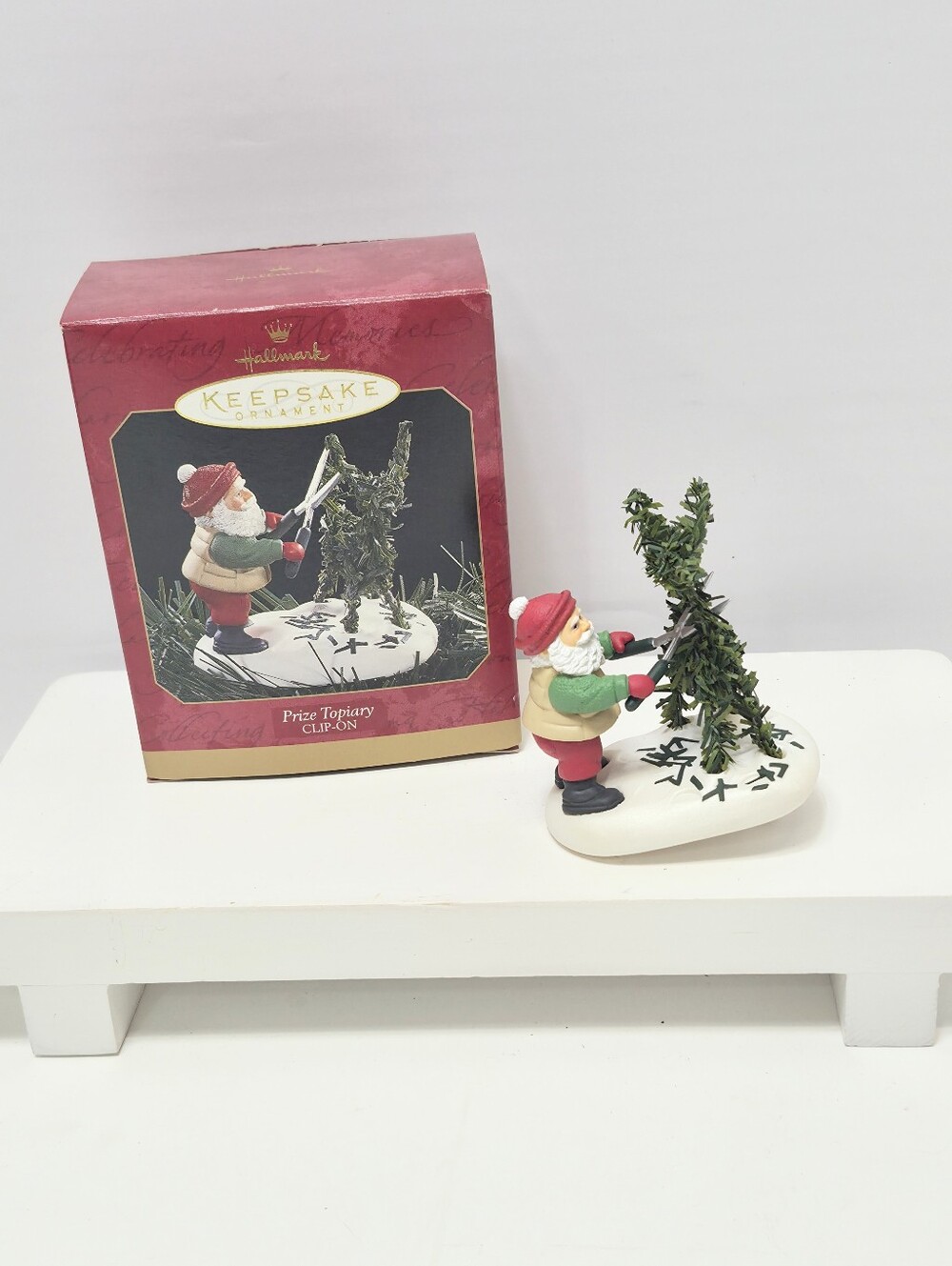 New Hallmark Keepsake Ornament *Prize Topiary* Clip-On Ornament